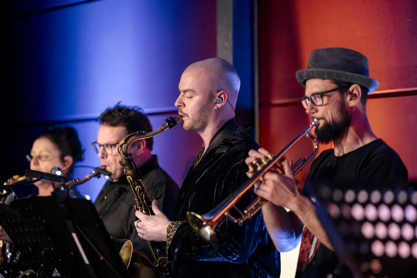 Bläsersatz mit Saxophonen und Trompete